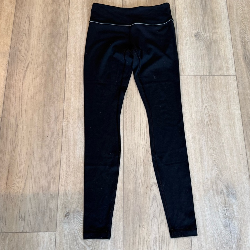 Lululemon Super Soft Black Yoga Workout Leisure‎ Ankle Leggings Women’s 6 EUC